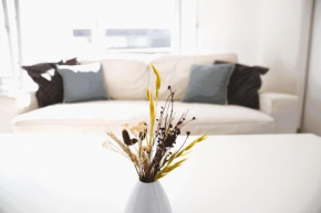 Lovely Modern 1 BR apartment